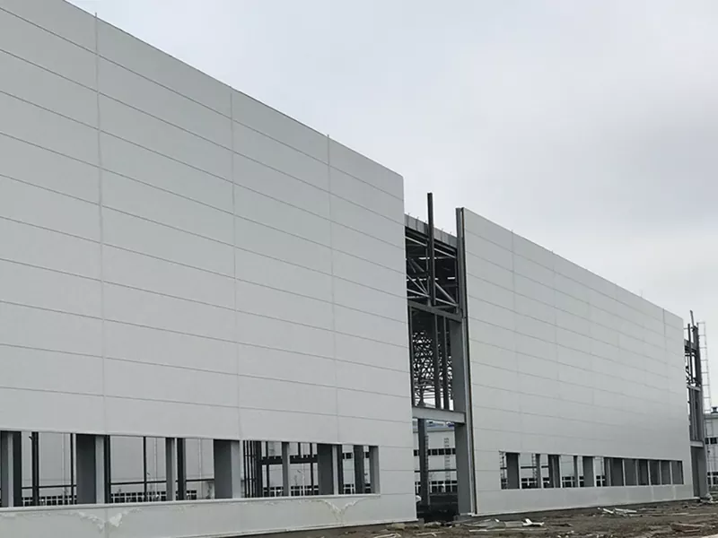 Tŷ Panel Brechdanau gwlân roc